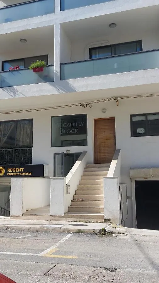 Large And Modern 2Bedroom With Balcony Glub1-1 Gzira Apartmán