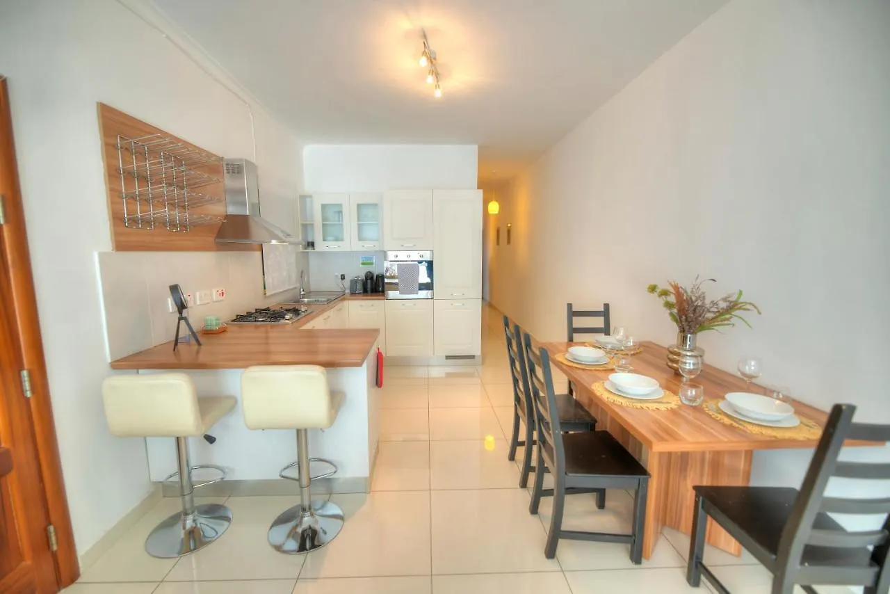 Large And Modern 2Bedroom With Balcony Glub1-1 Gzira Apartment